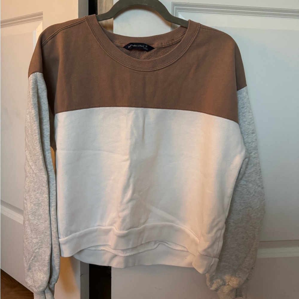 Abercrombie & Fitch Brown and White Crew Neck Sweater